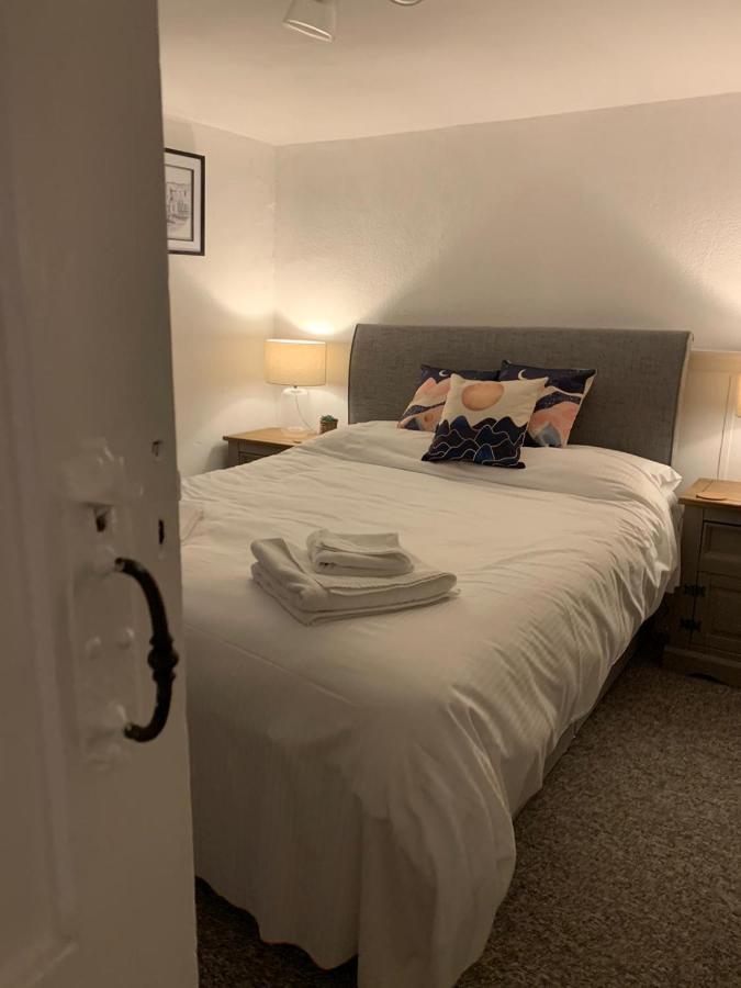 Lugger Cottage Polruan Bagian luar foto